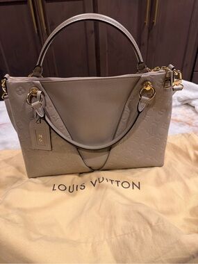 Louis Vuitton Taupe Monogram Empreinte Leather Top-Handle Shoulder Bag
